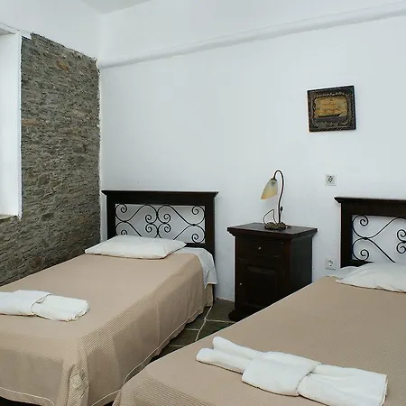 Fassolou Lägenhetshotell