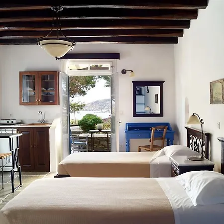 Apart Otel Fassolou Faros
