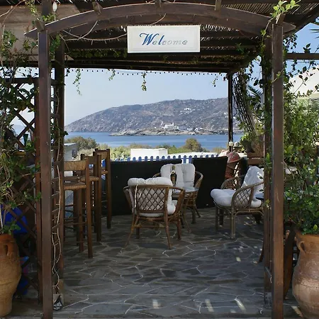 Fassolou 2* فاروس