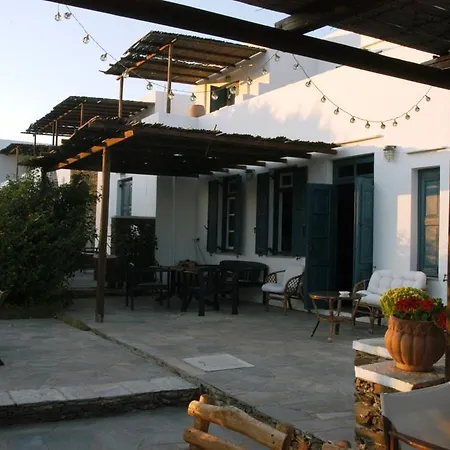 Fassolou Aparthotel
