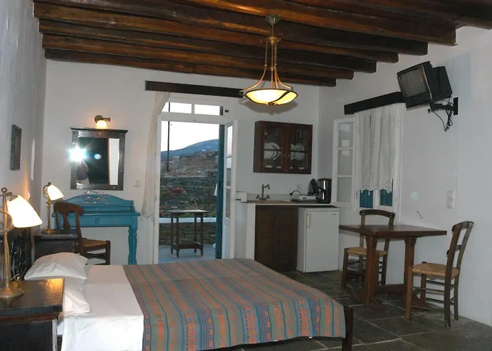 Fassolou Apartmanhotel 2*